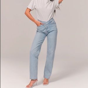 ABERCROMBIE High Rise Dad Jeans